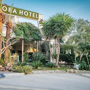 Flora Hotel